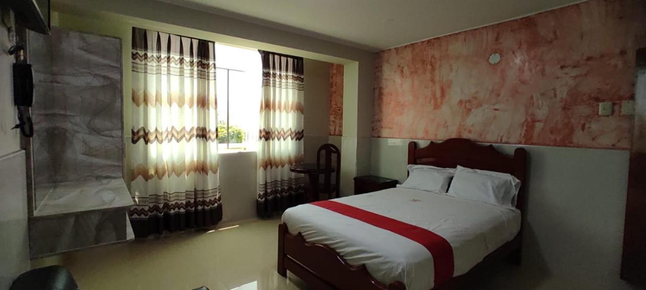 Hotel Real Bolivar Chimbote Extérieur photo