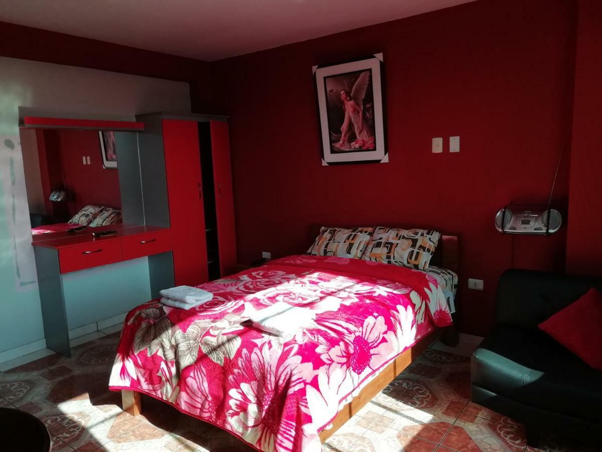Hotel Real Bolivar Chimbote Extérieur photo