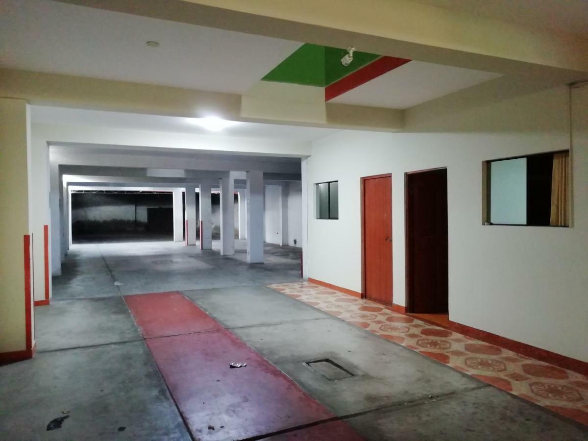Hotel Real Bolivar Chimbote Extérieur photo